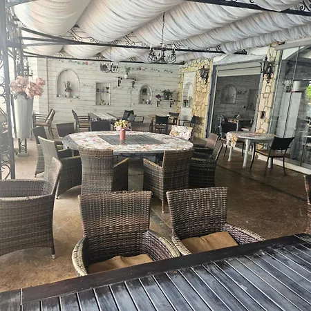 Studio De Lux * Слънчев бряг
